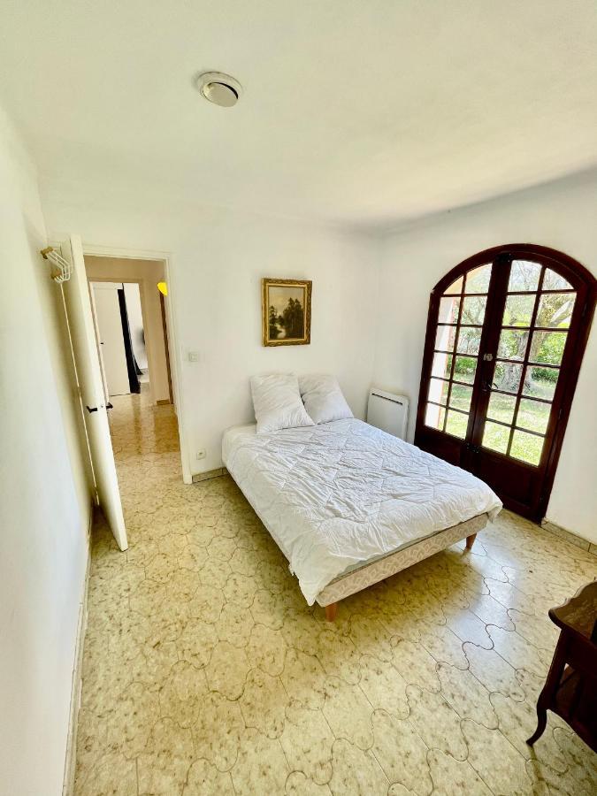 Maison En Provence Avec Piscine Holiday home *